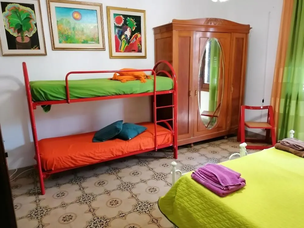 Casa Zagara Daire Favignana 0*,  İtalya
